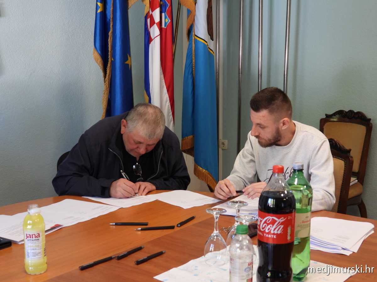 Potpisivanje ugovora Orehovica (34)