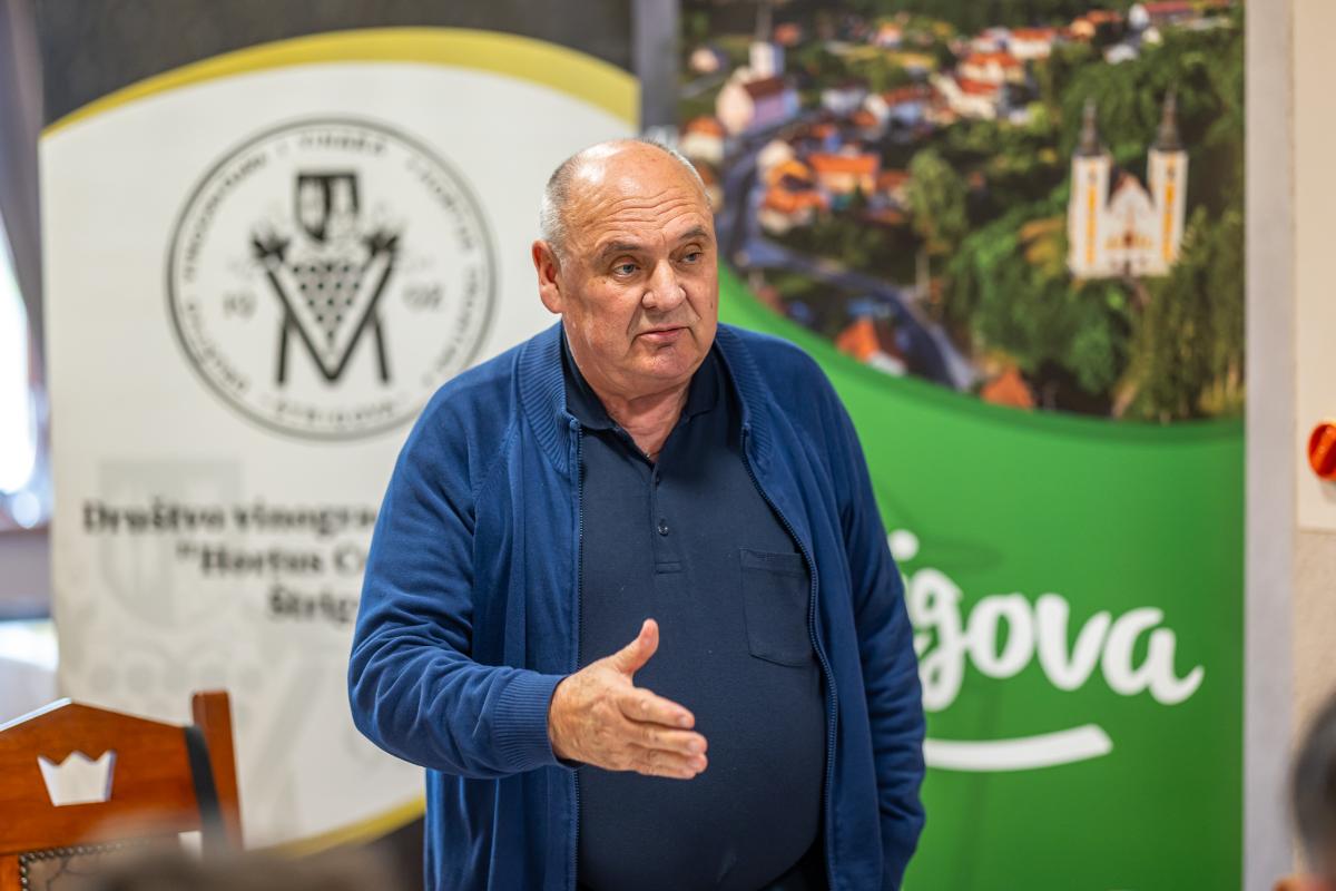 Pušipel vinari
