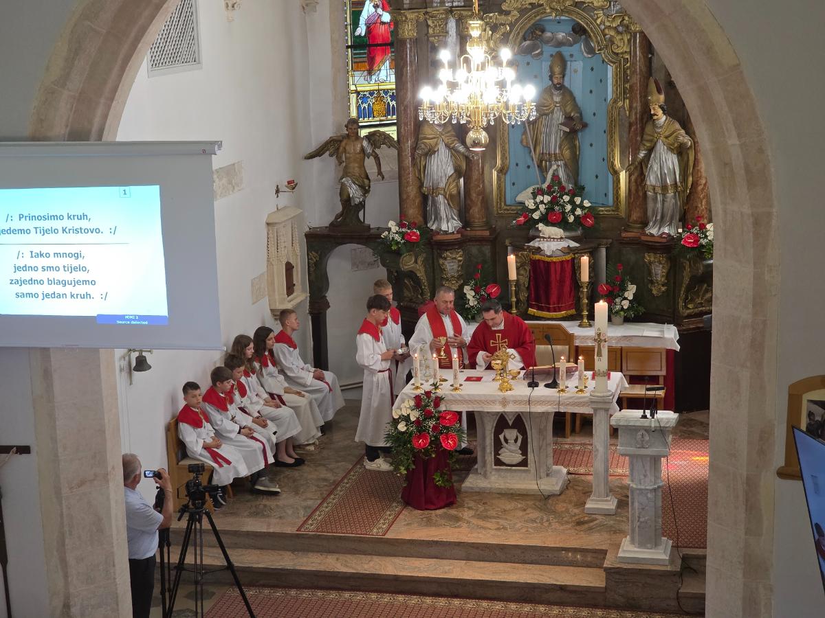 Sveti Martin firma (17)