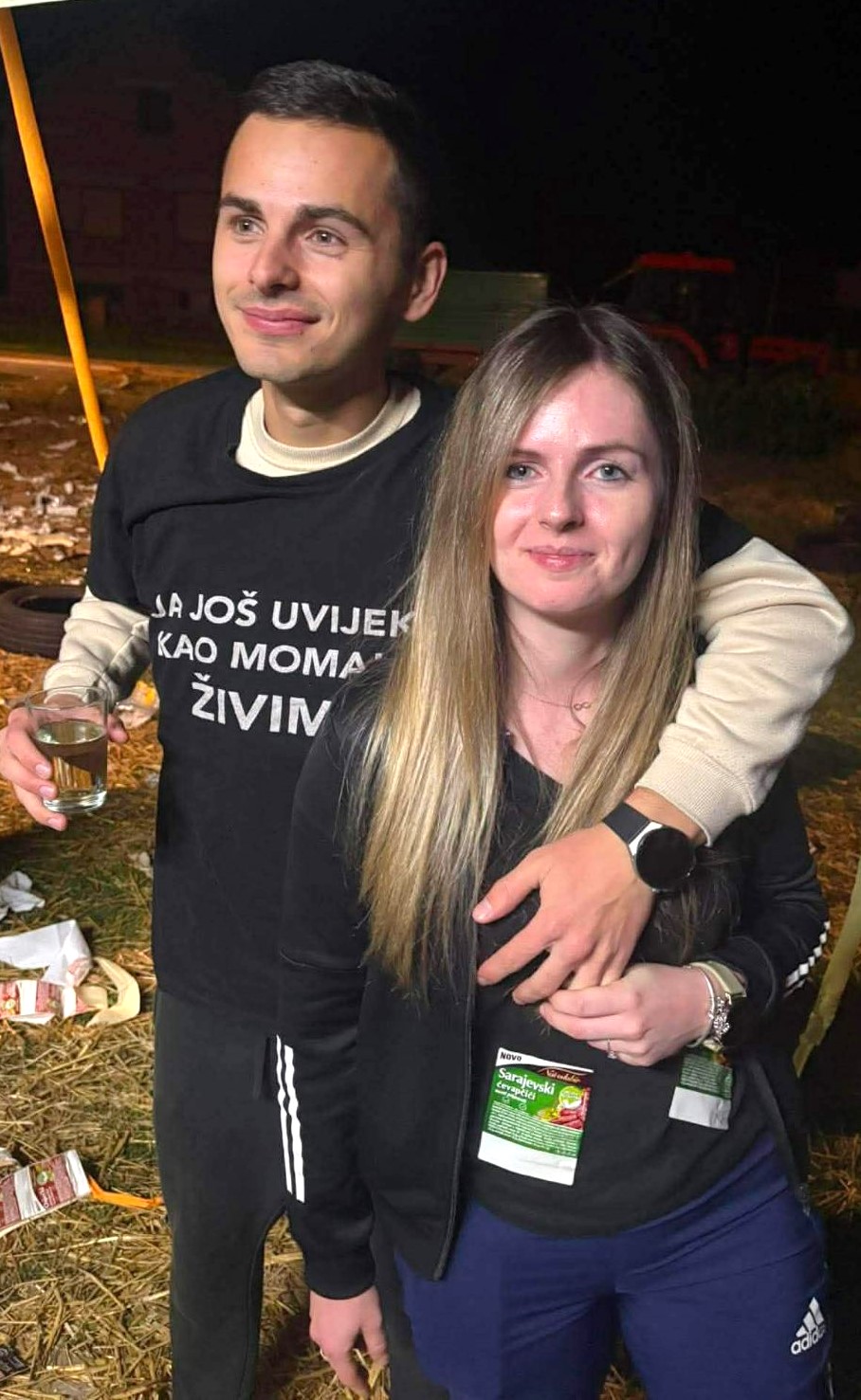 U SREDINI Natepaje