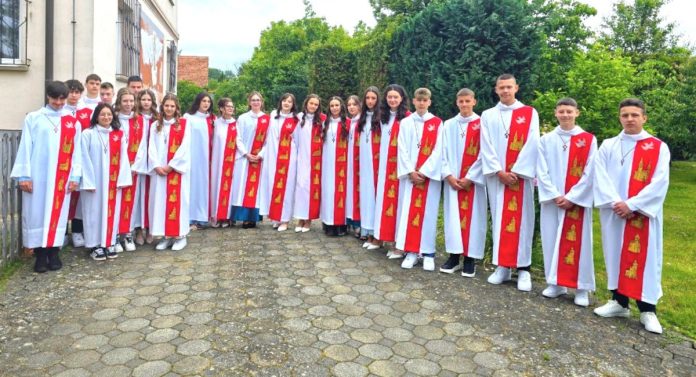 Krizma proslava glavna