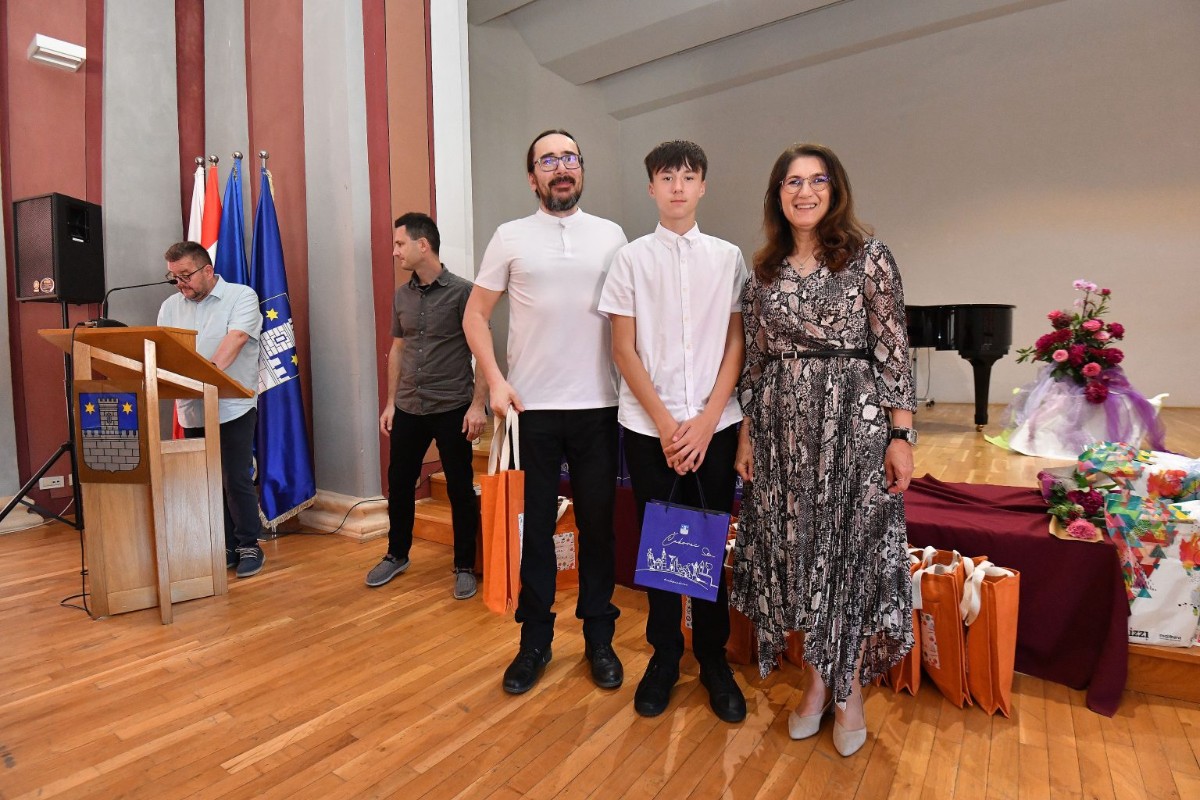 Ucenici17 vzr