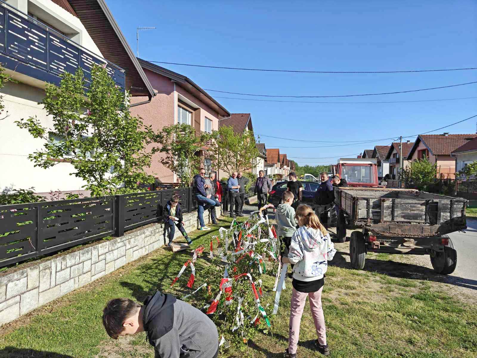 Za unutra 1 Postavljanje majge