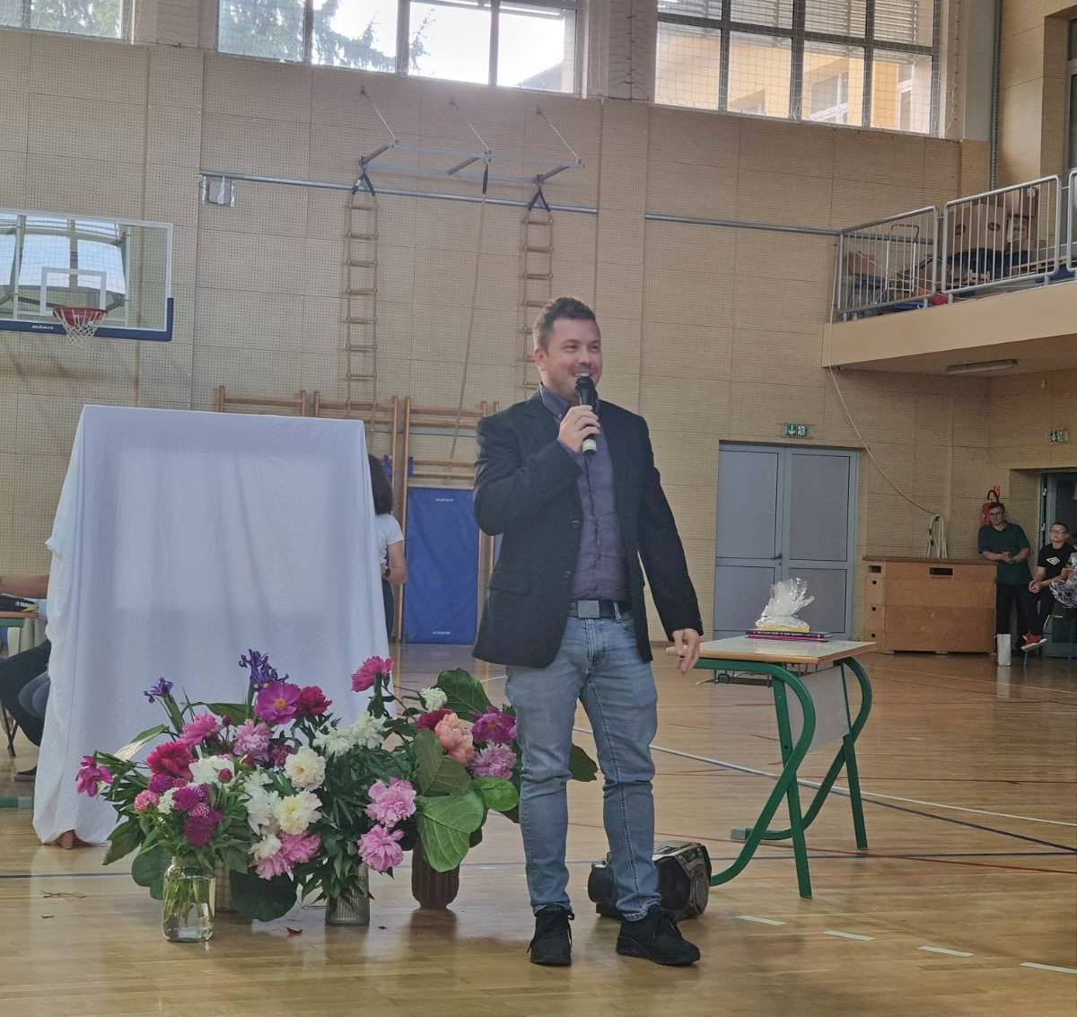 Za unutra 4 Načelnik Perica Hajdarović