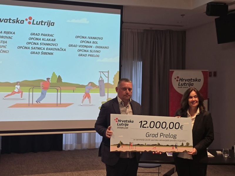 10320 76803 lutrija projekt2