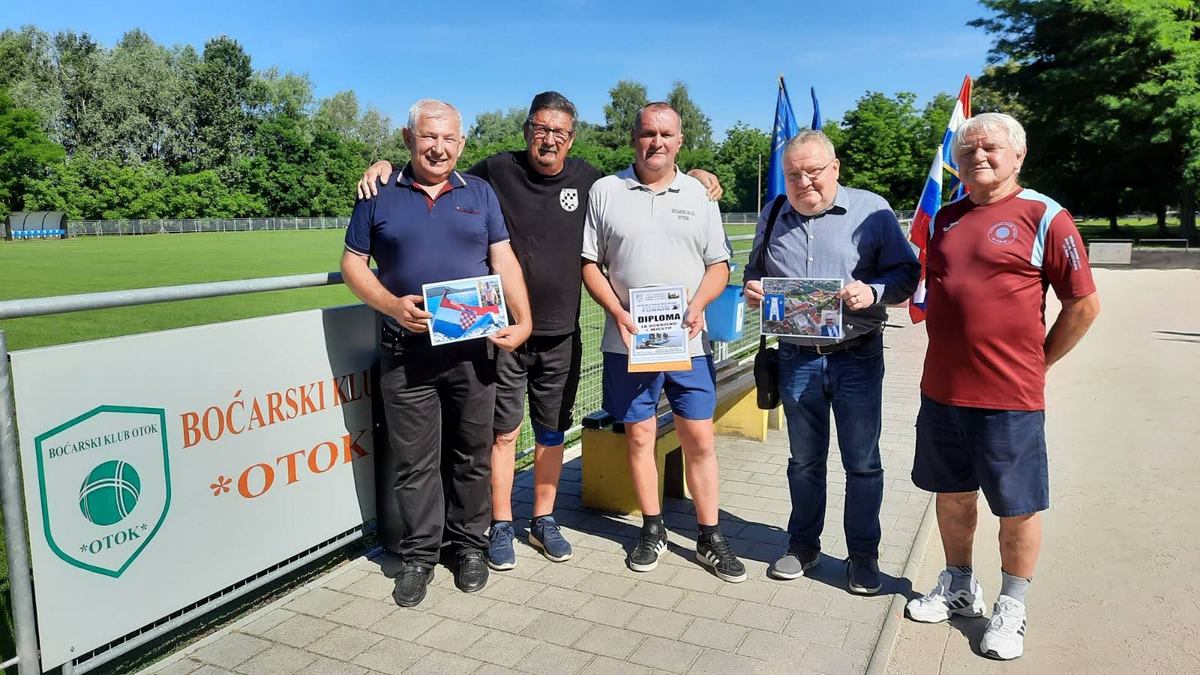Boćarski klub Otok (13)