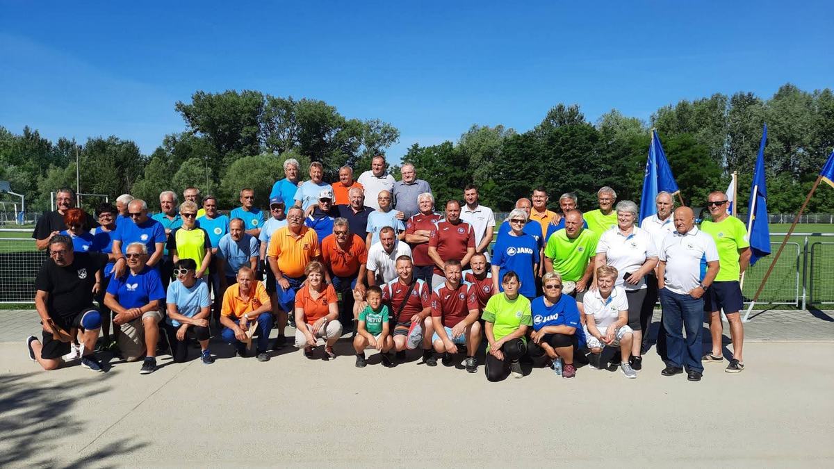 Boćarski klub Otok (15)