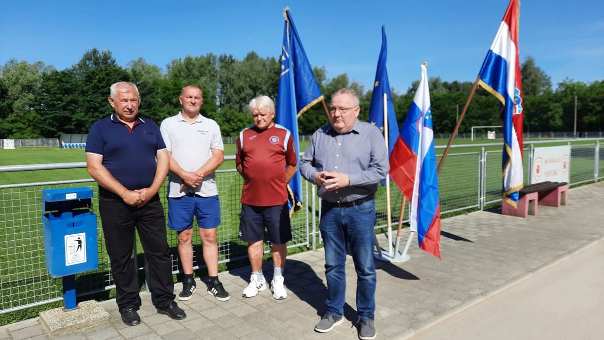 Boćarski klub Otok (16)