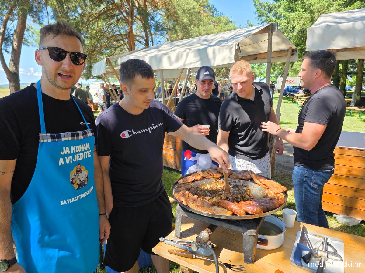Moj tajer je bolši (26)