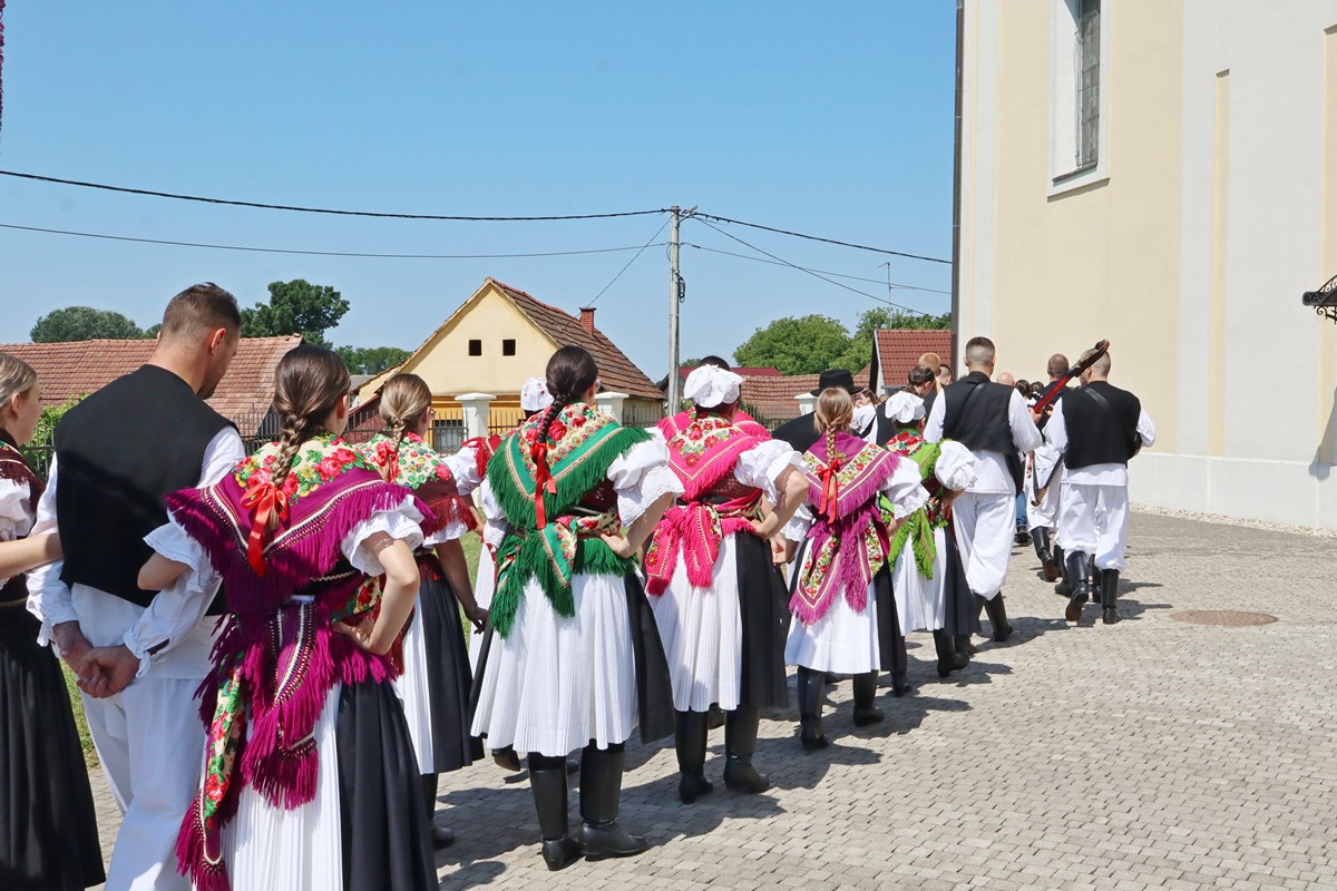 Procesija i sveta misa Donji Vidovec (16)