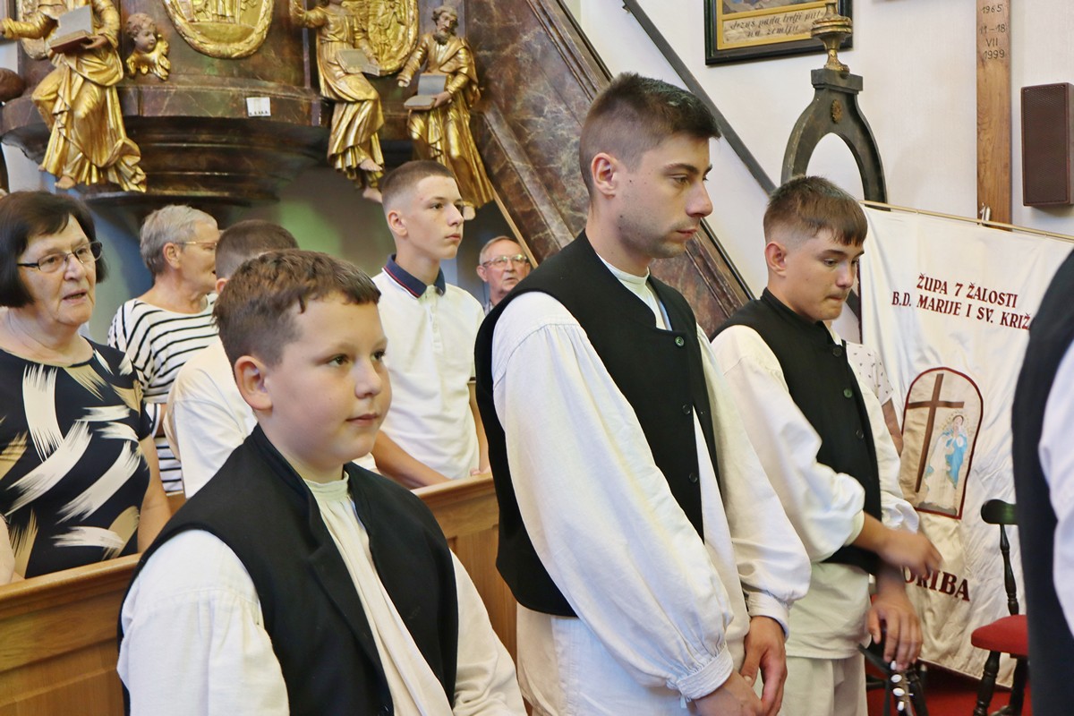 Procesija i sveta misa Donji Vidovec (22)