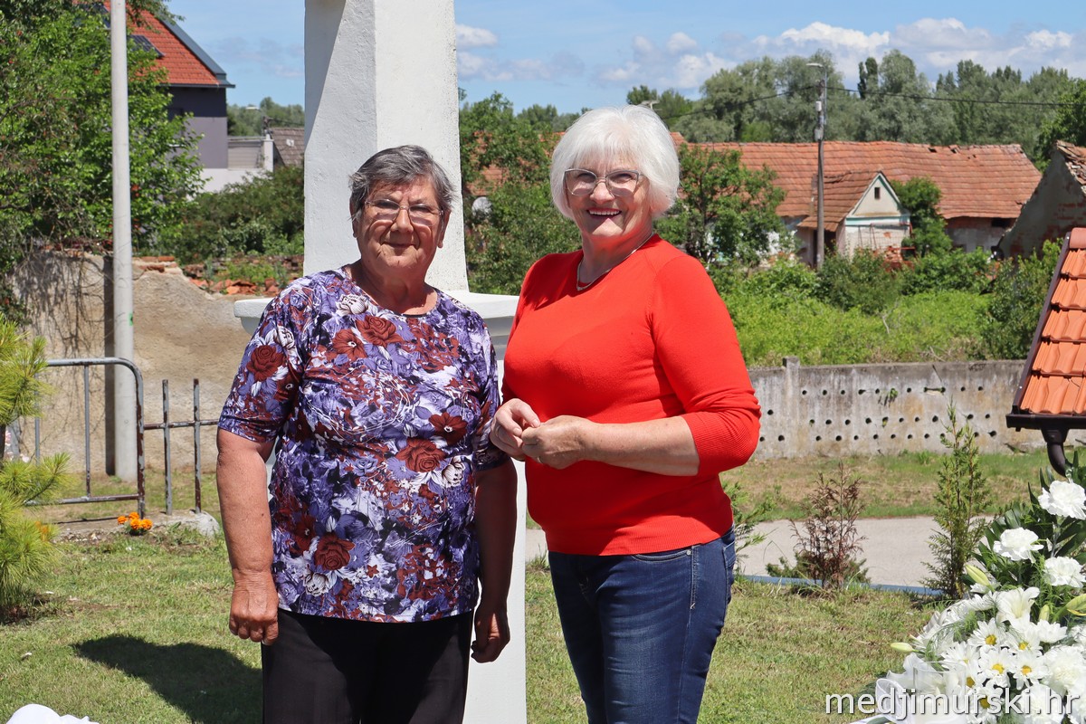 Sabina i Darinka Kalvarija (5)