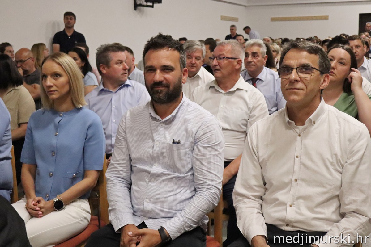 Svečana sjednica Podturen 2026 (3)