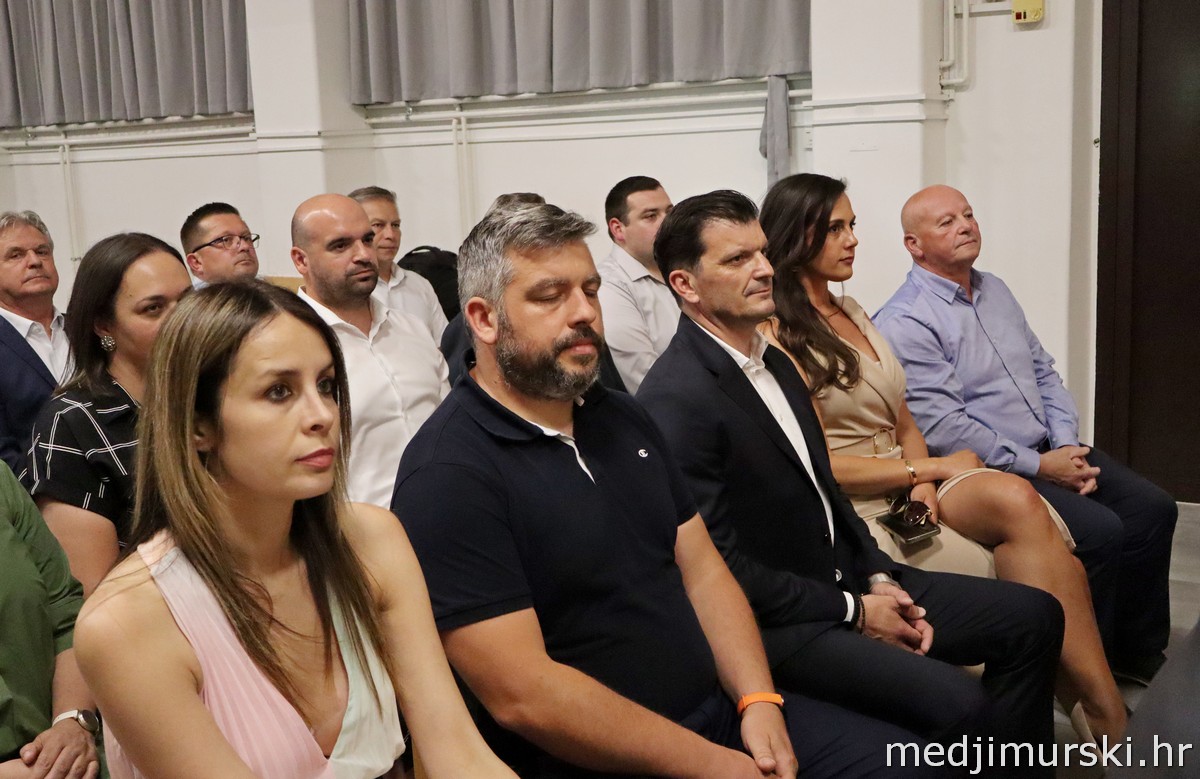 Svečana sjednica Podturen 2026 (8)