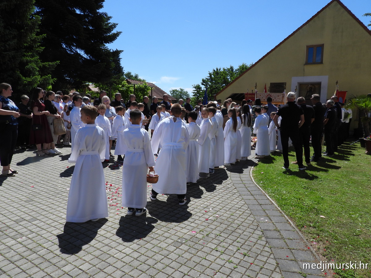 Tijelovo Prelog (62)
