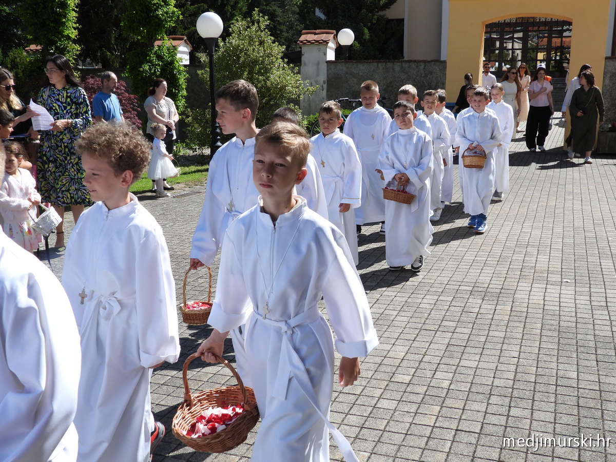 Tijelovo Prelog (96)