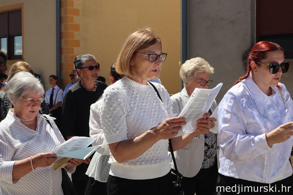 Tijelovska procesija Podturen 2026 (60)