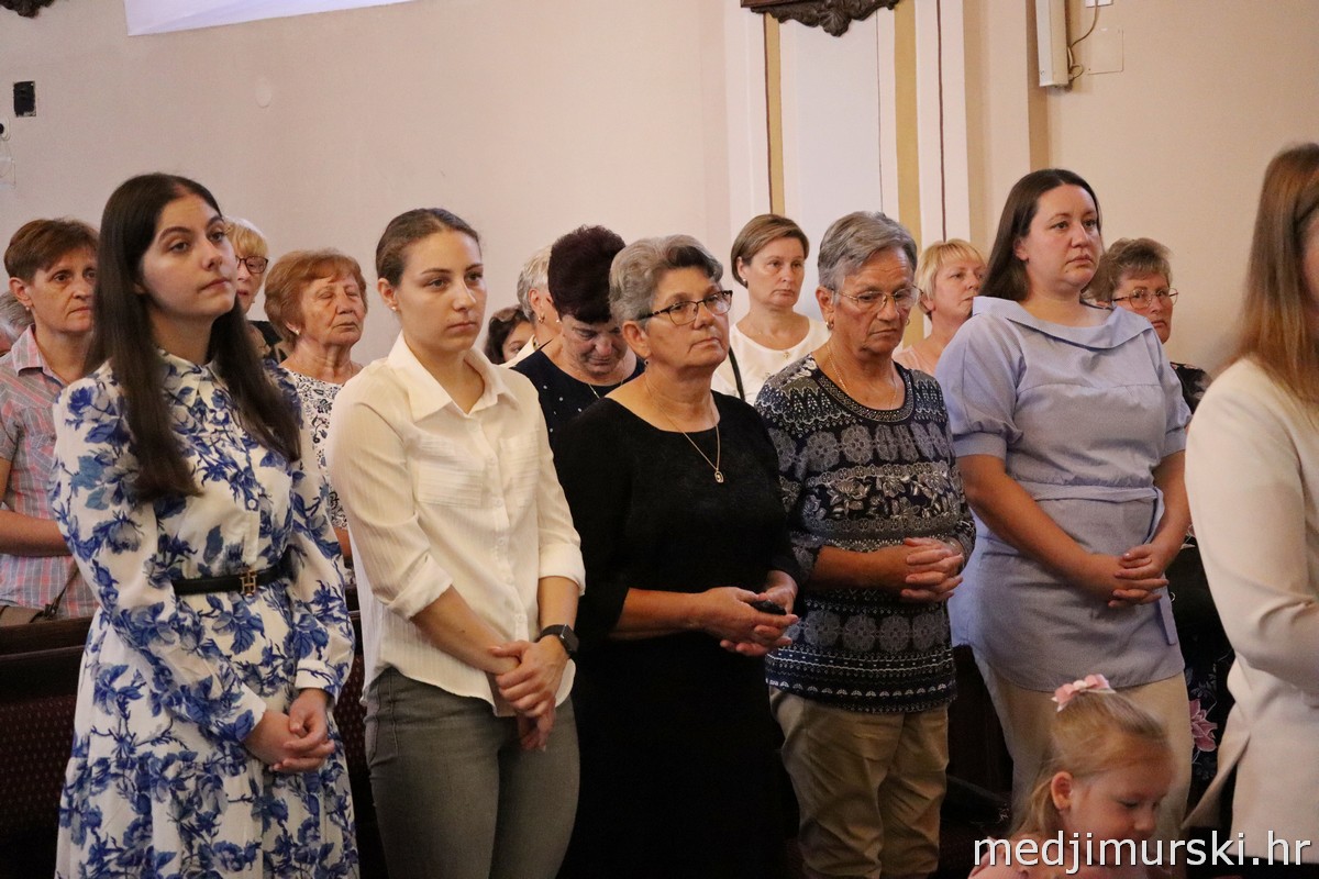 Tijelovska procesija Podturen 2026 (9)