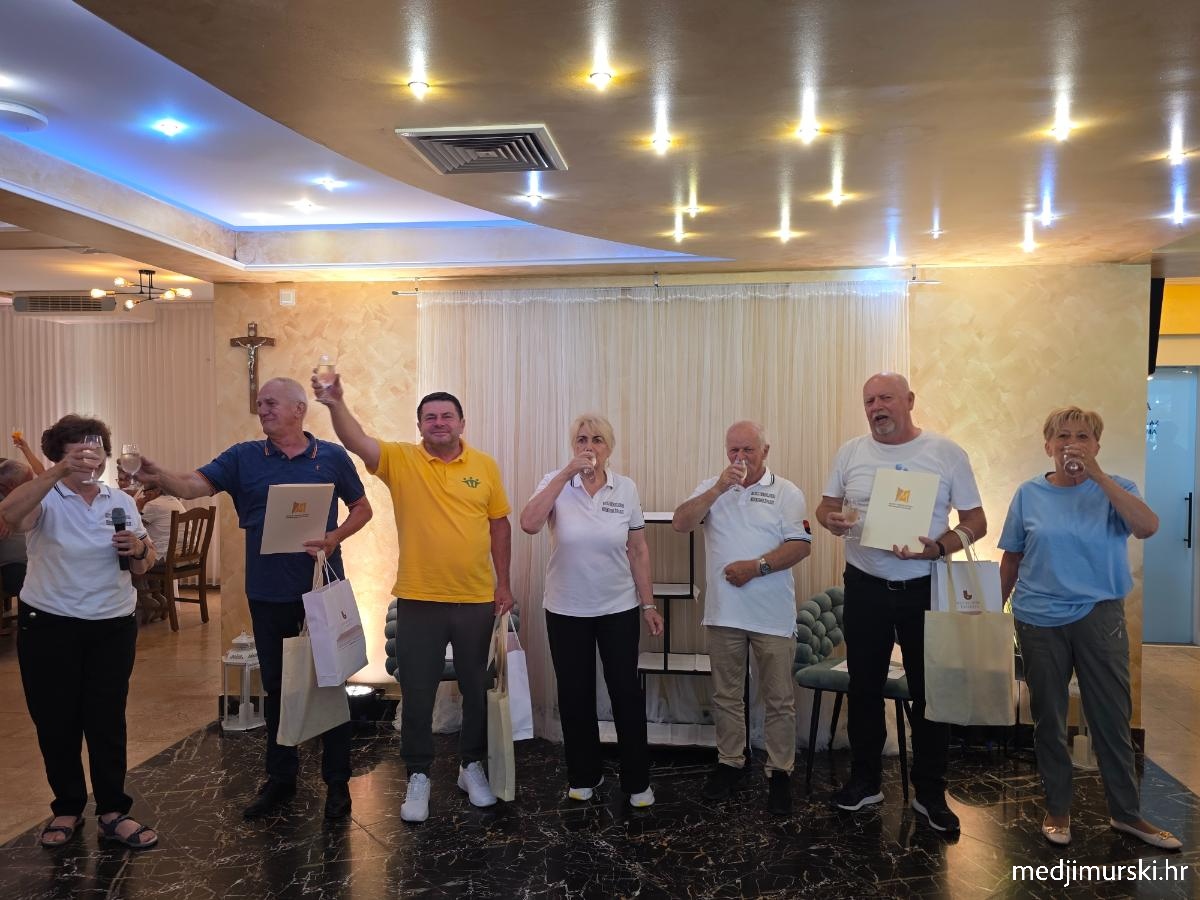 Umirovljenici pobjednici (4)