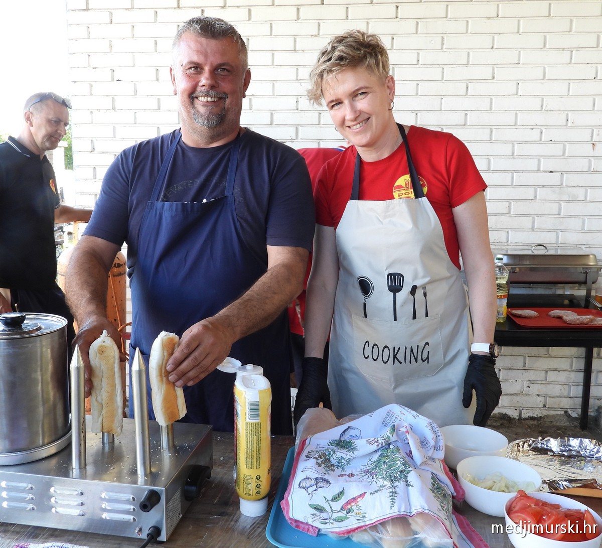Ženski malonogometni turnir Pribislavec (10)