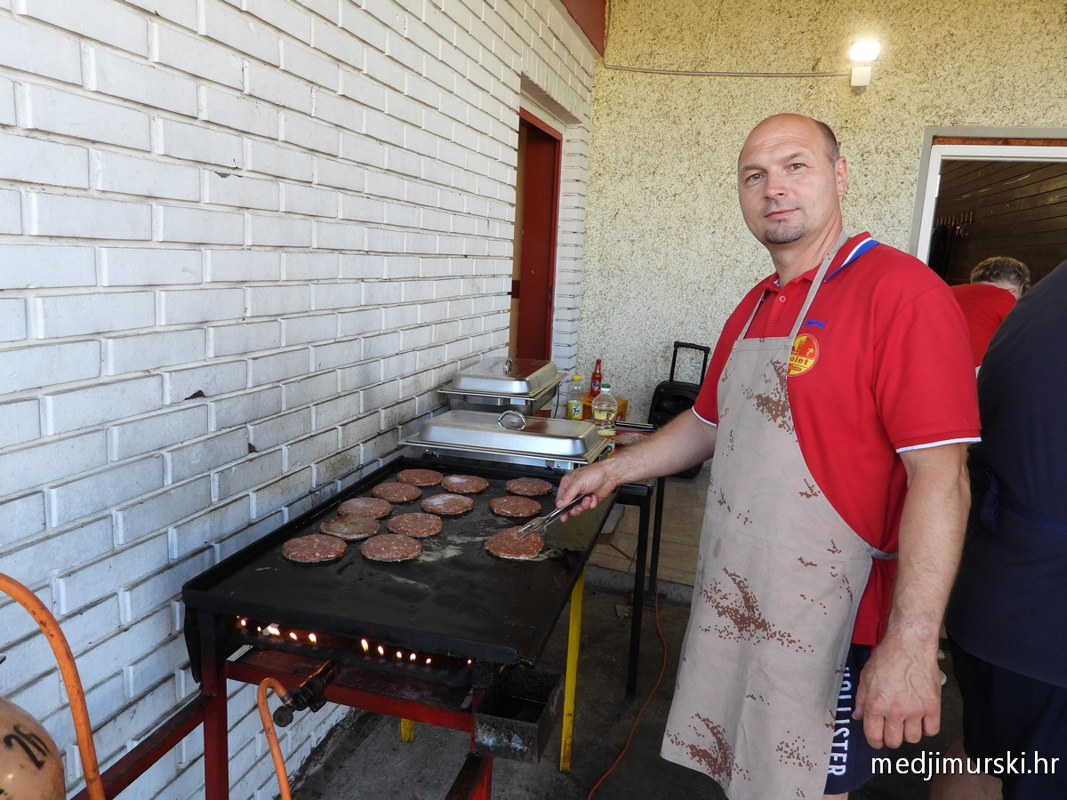 Ženski malonogometni turnir Pribislavec (11)