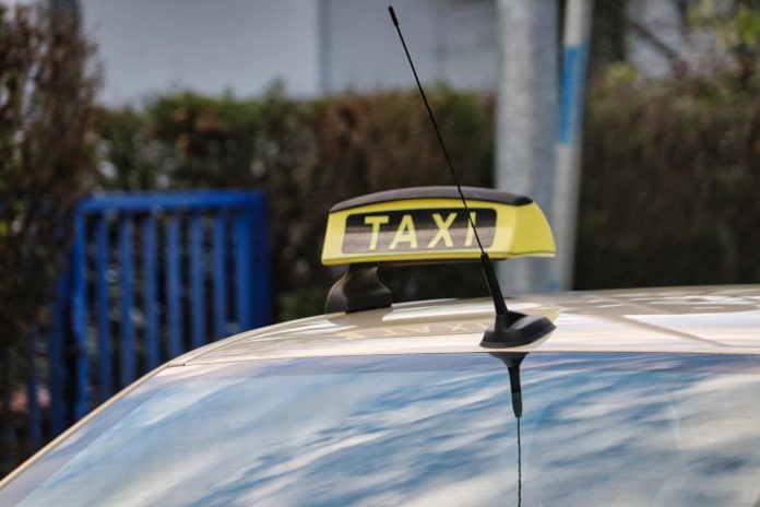 Planet fox taxi
