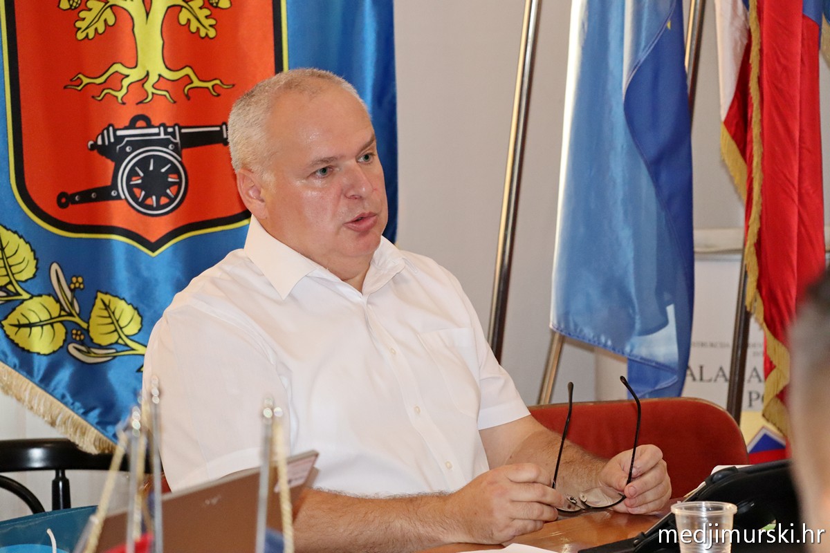 Za unutra 3 Načelnik Damir Vidović
