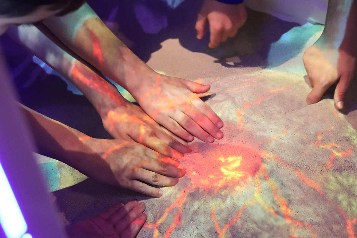 12 (5)