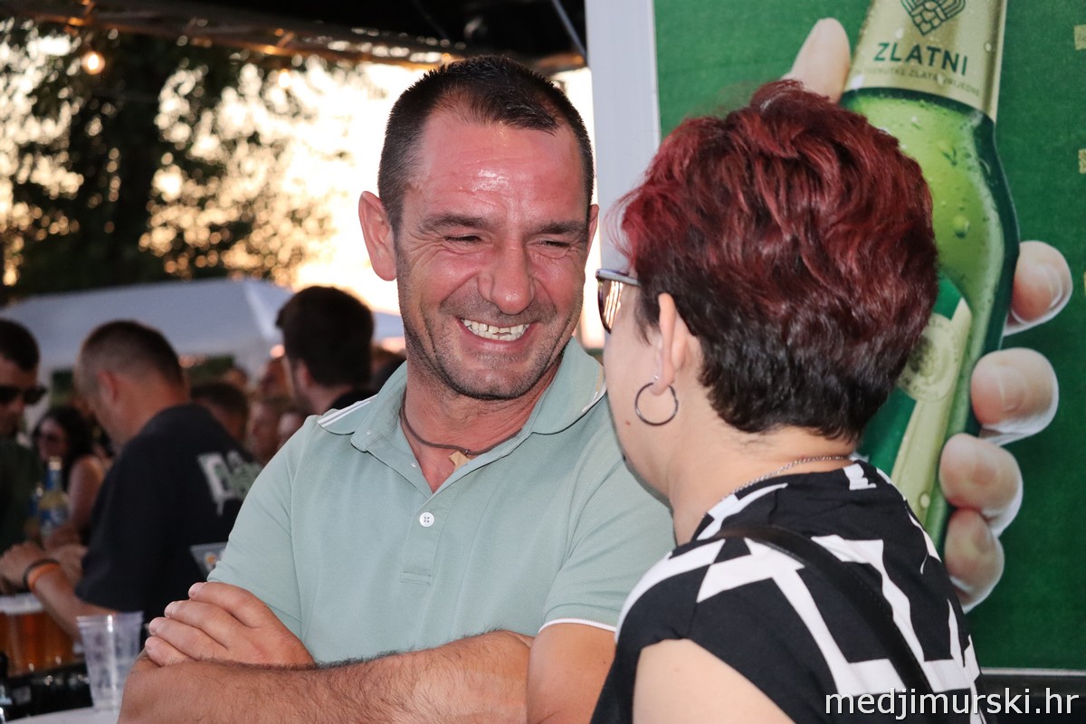 Aleksandar Lazić Lov na labuđe pero (61)