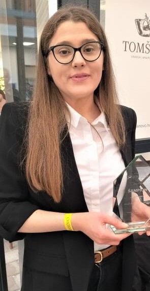 Barbara Tomsic
