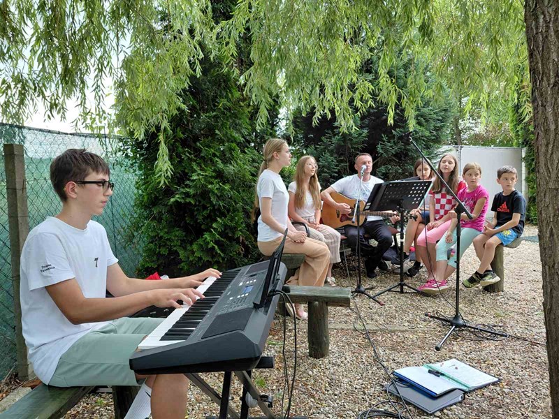 Cakovec susret obitelji na vrtu 14062026 (9)