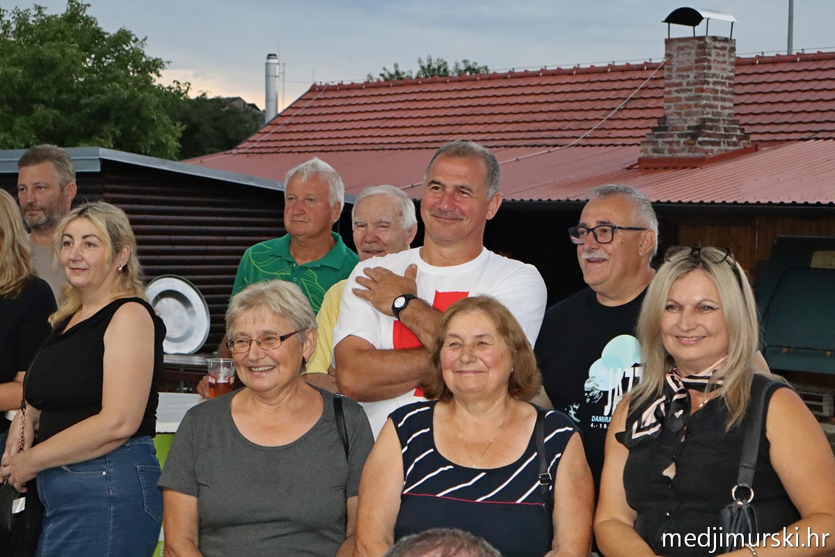 Copernice i tamburaši Donja Dubrava (12)