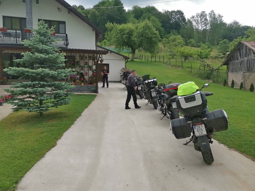 Dragutin Lukan motoristi putuju po svijetu16