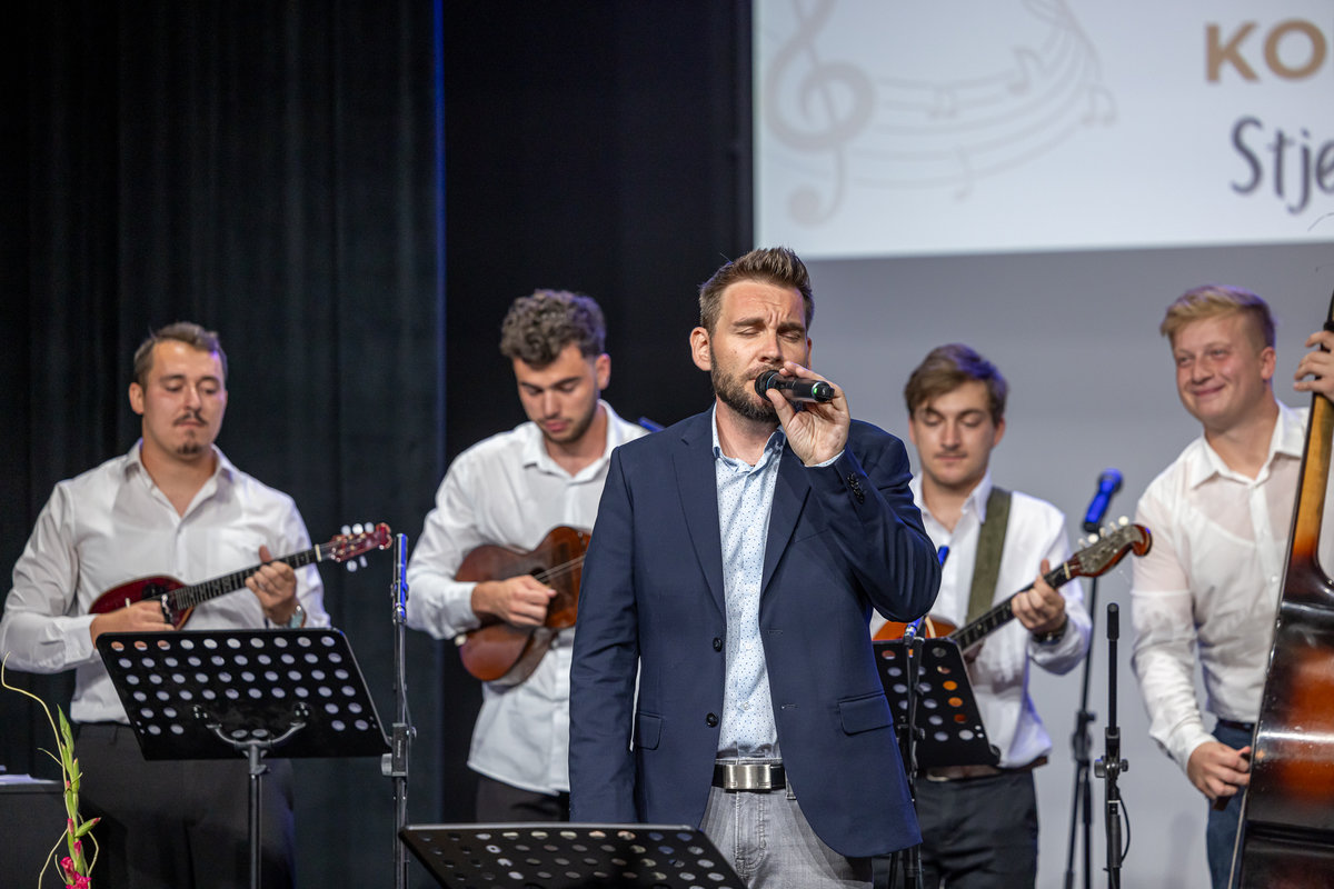 Koncert u čast Stjepanu Makovcu 17 result