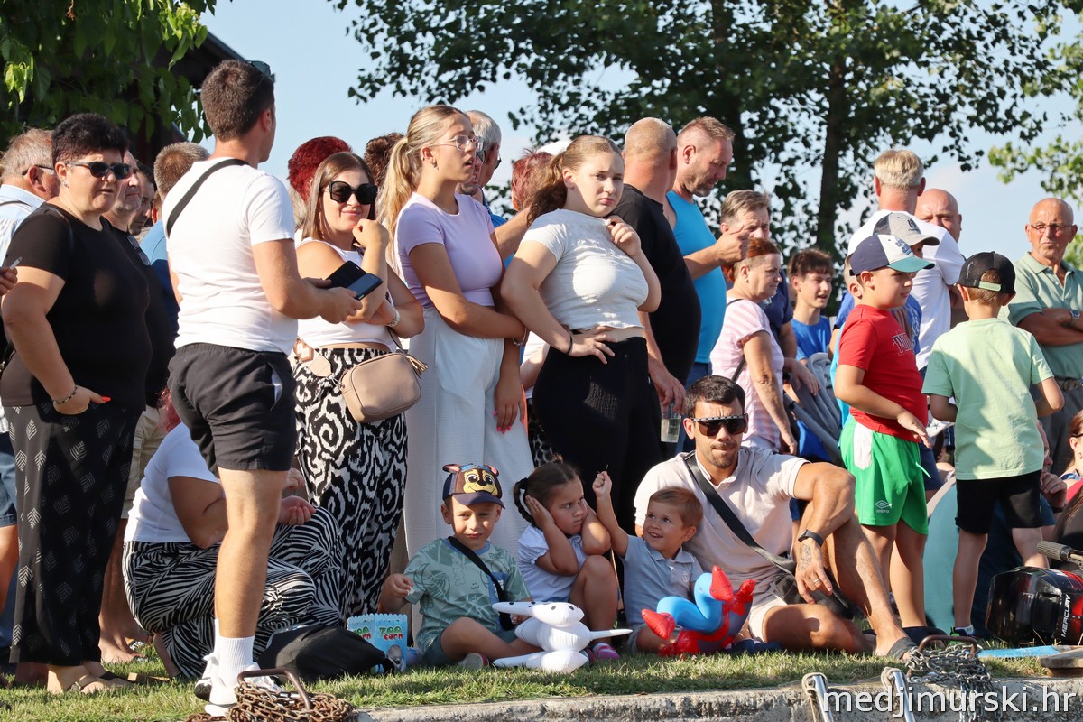 Lov na labuđe pero 2026 (45)