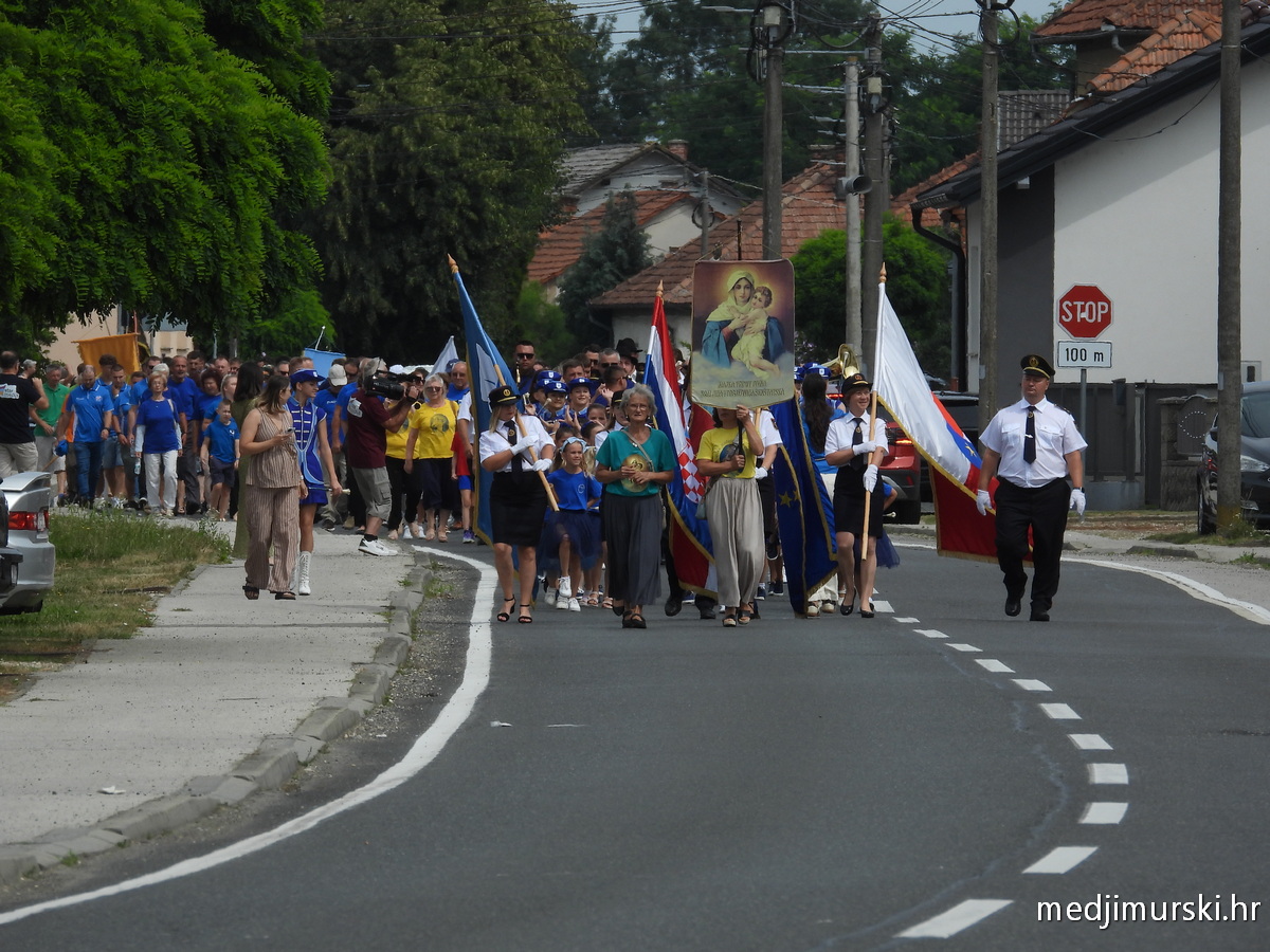 Mimohod Mala Subotica (18)