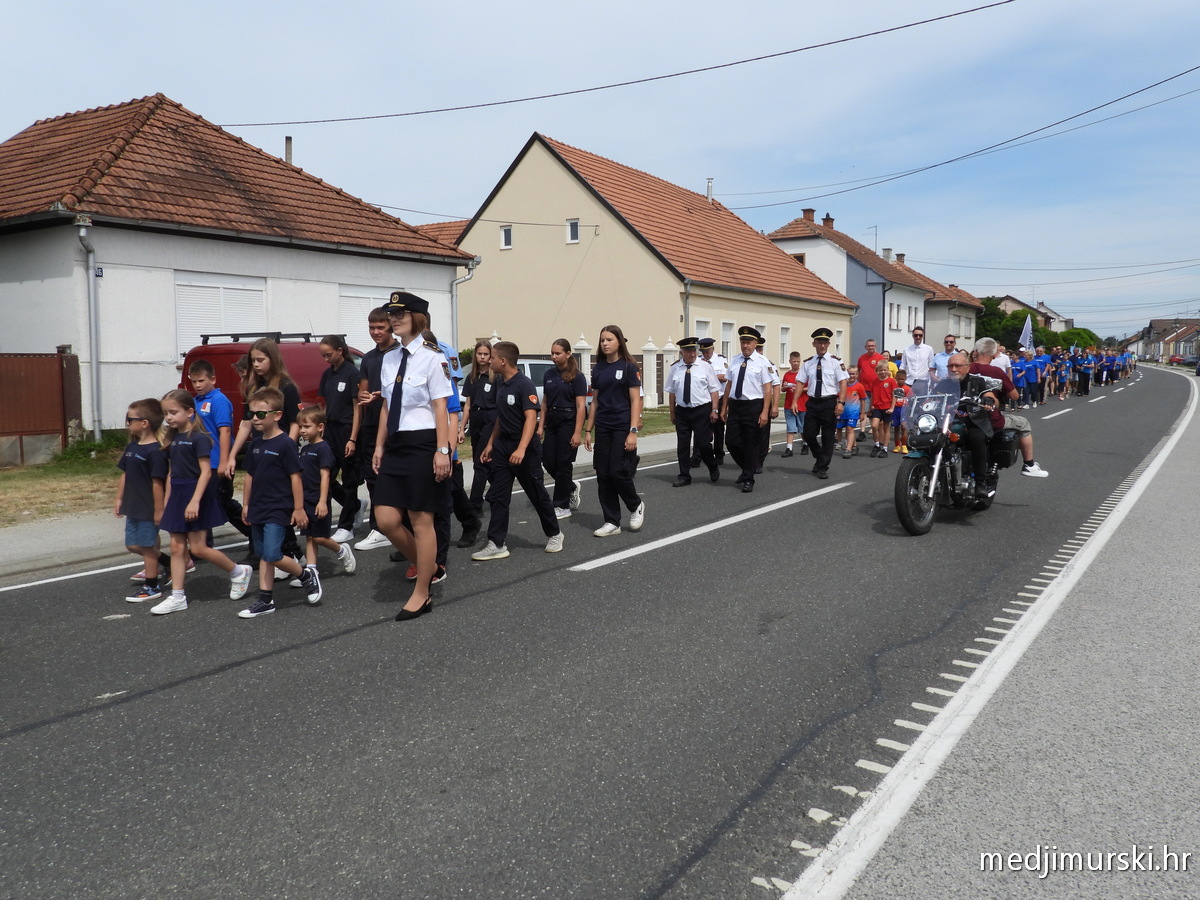 Mimohod Mala Subotica (36)
