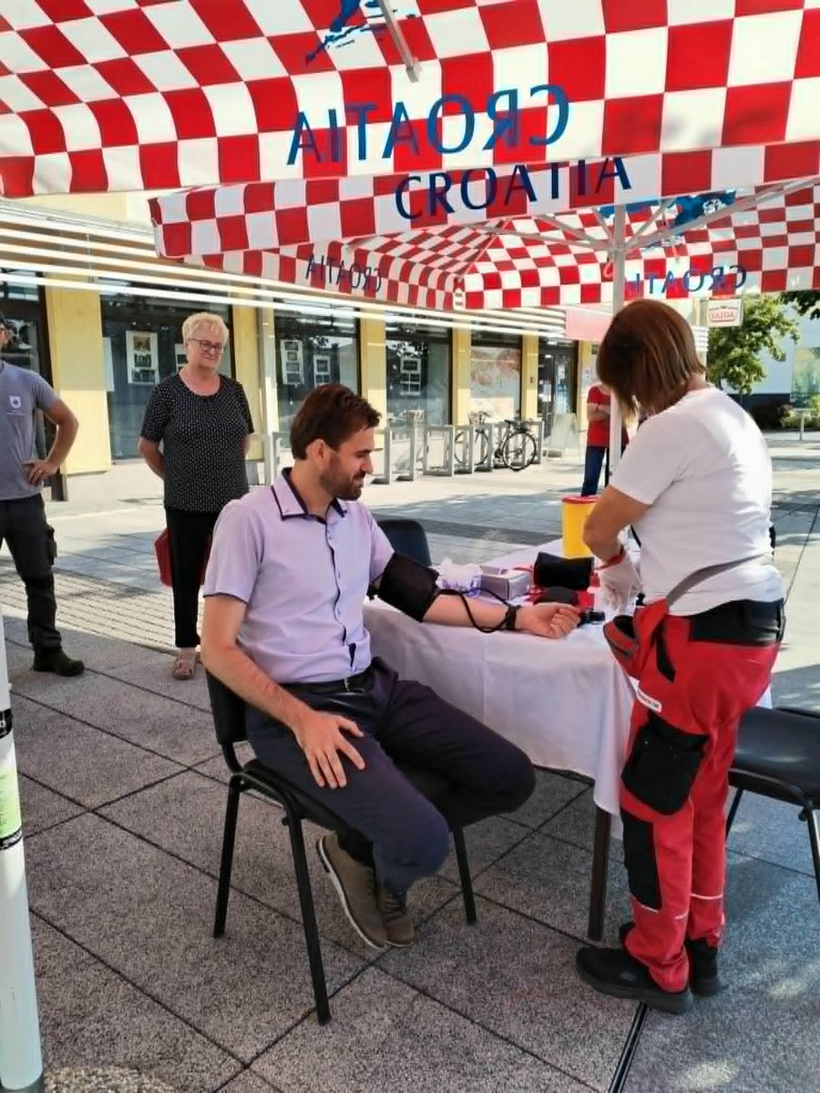 Mjerenje tlaka i šećera u Maloj Subotici (11)