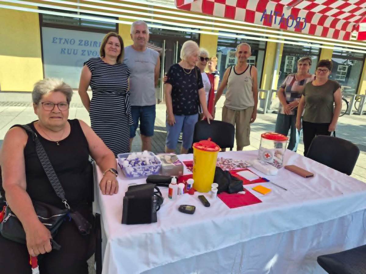 Mjerenje tlaka i šećera u Maloj Subotici (3)