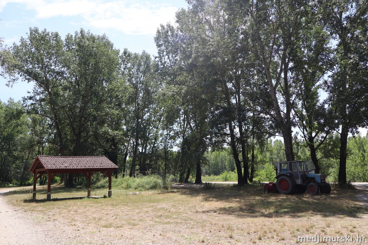 Počeli radovi svetomarsko kupalište (5)