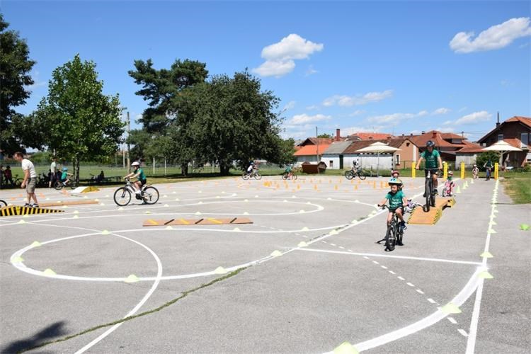 Pretetinec (2)