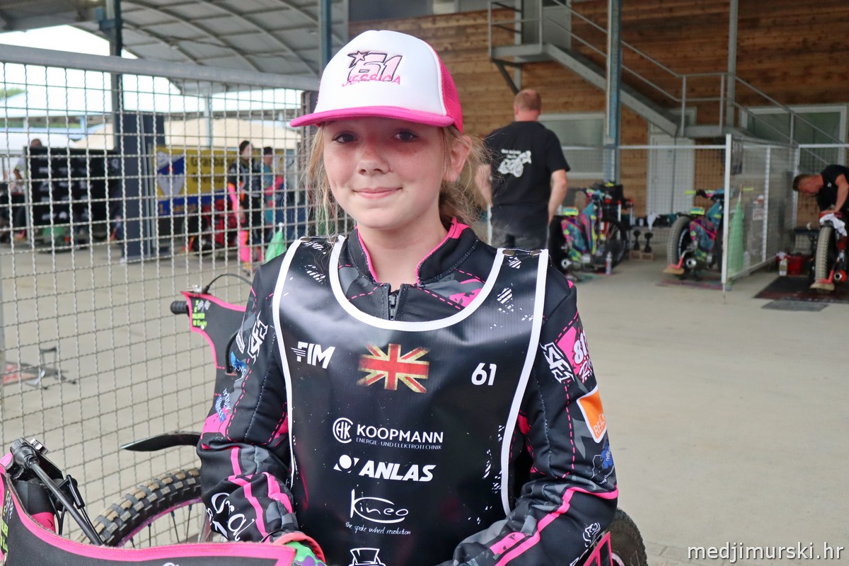 Speedway girls Croatia 2026 (9)