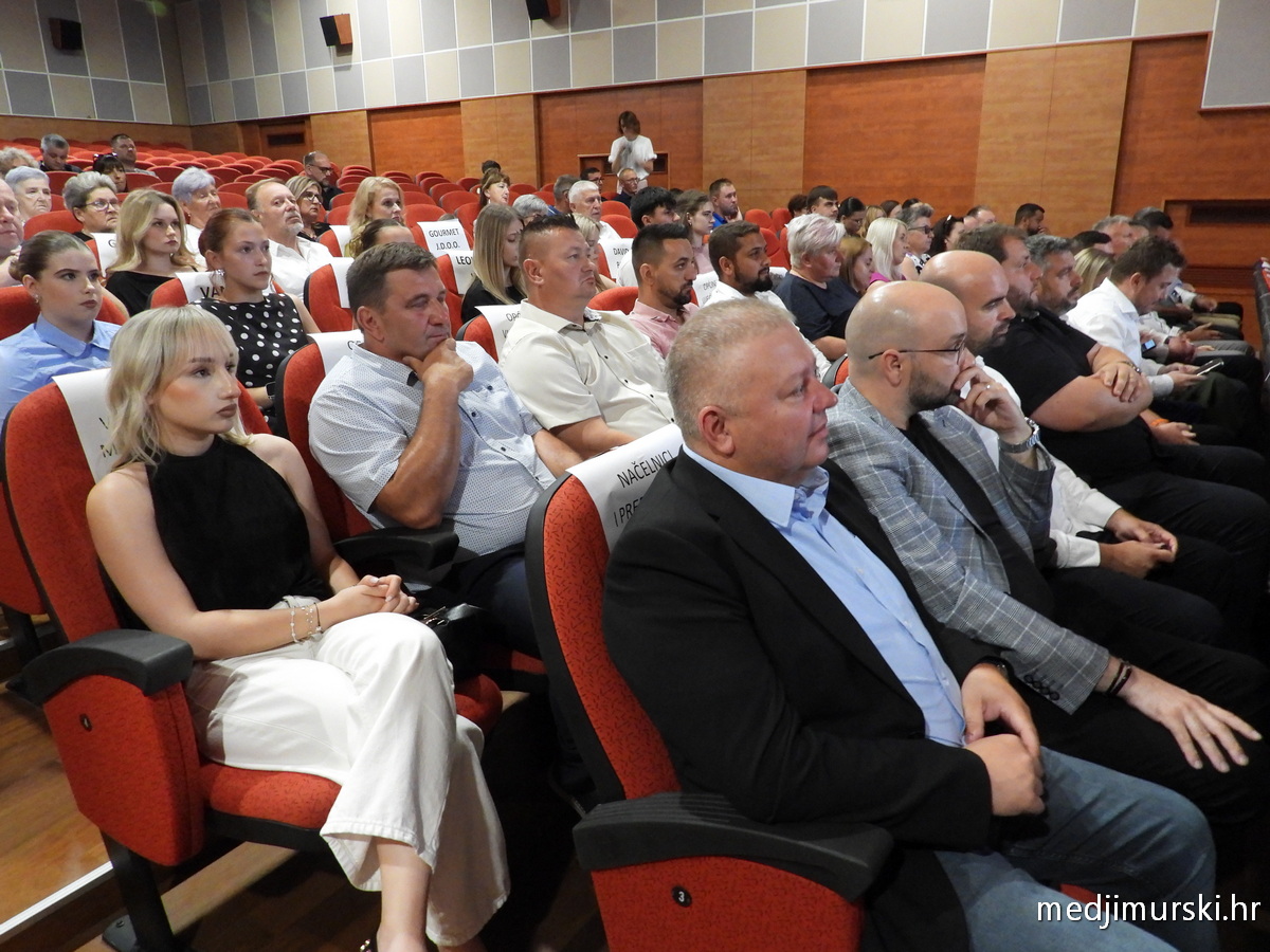 Svečana sjednica Općinskog vijećaMala Subotica (63)