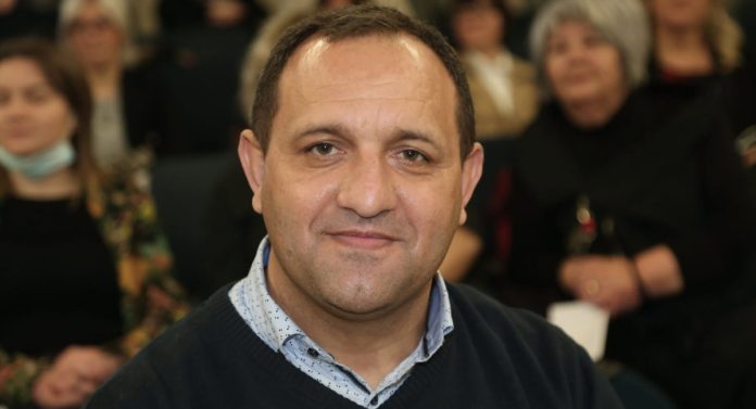 Ekvis kraj romi