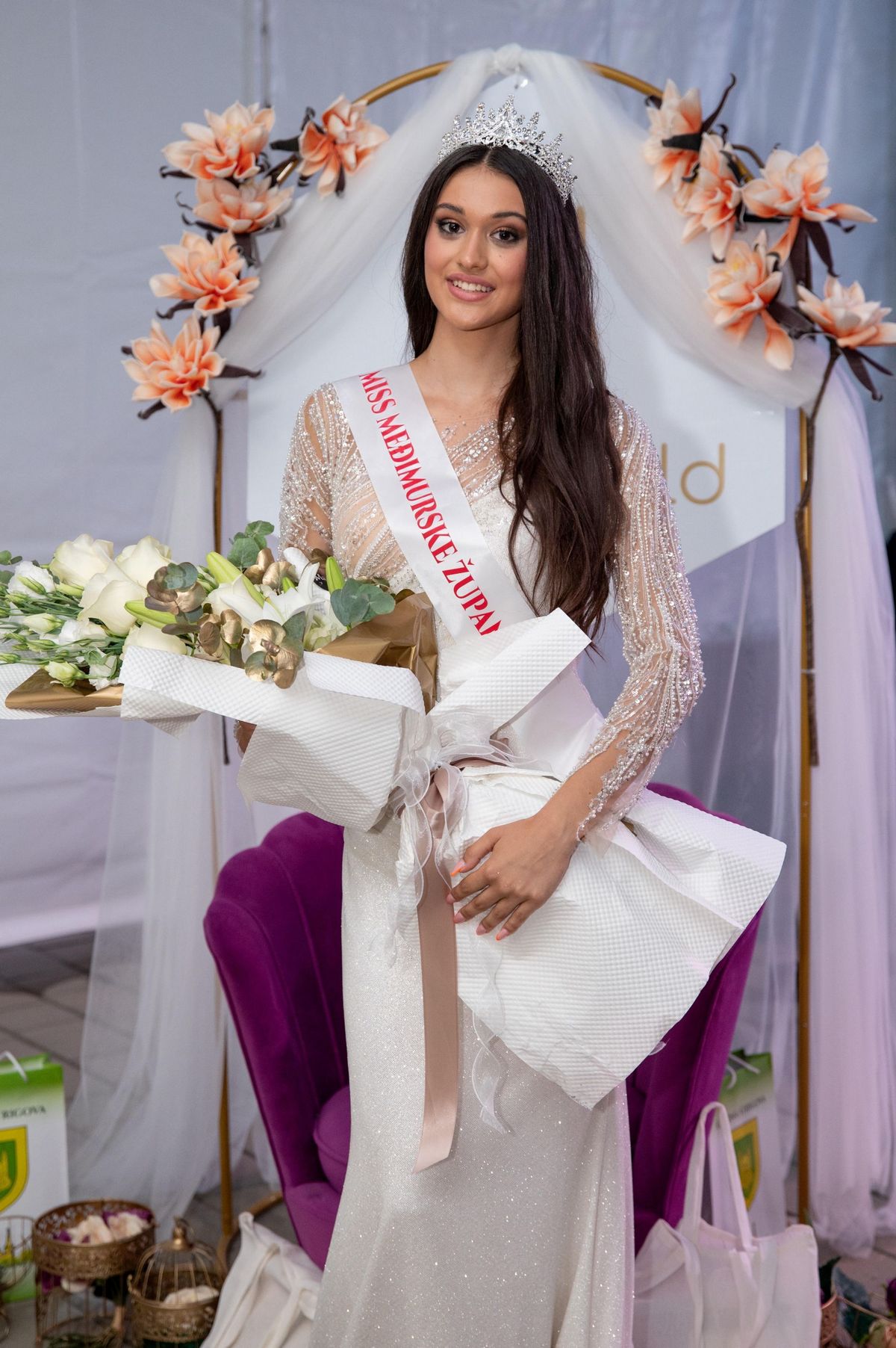 Za unutra 1 Skromna 17 godišnjakinja iz Donjeg Vidovca je Miss Međimurske županije