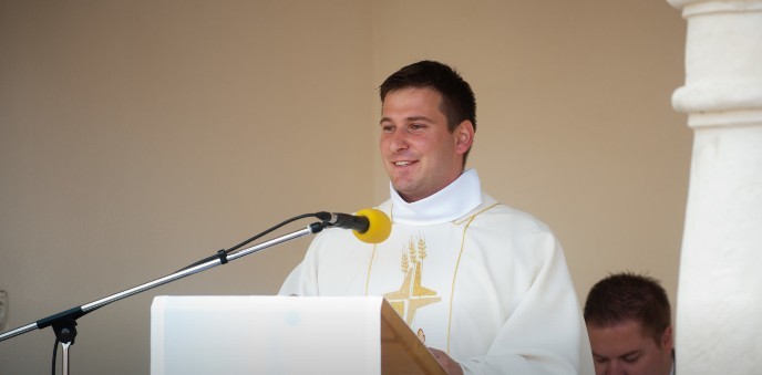 Za unutra 1 Vlč. Mario Kaniški